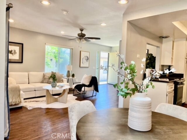 Building Photo - 7750 Bolsa Ave Unit 6 Rental