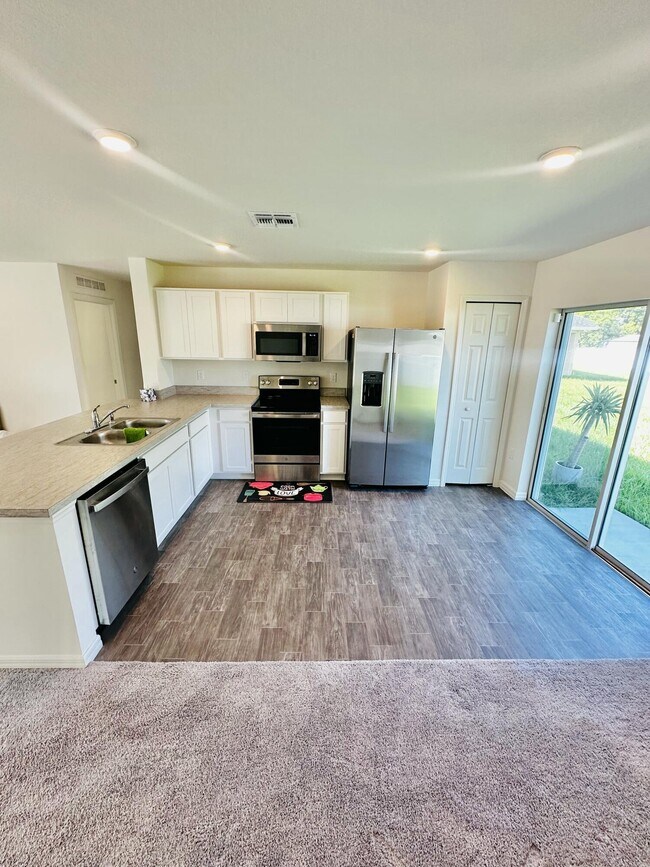 Photo - 2981 SW Rosser Blvd