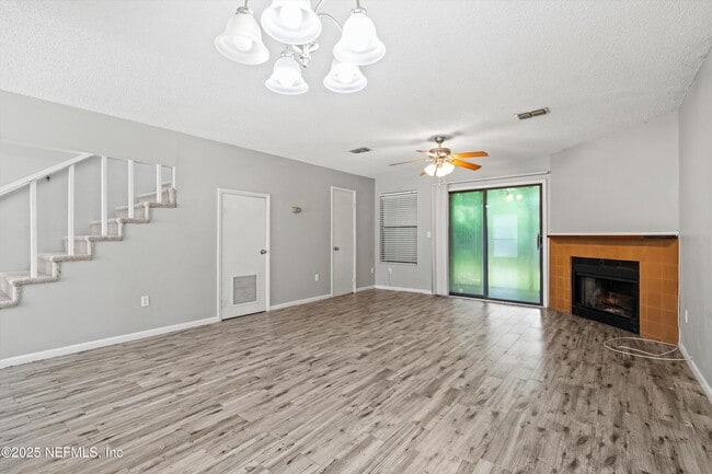 Photo - 4846 Kingsmeadow Ln