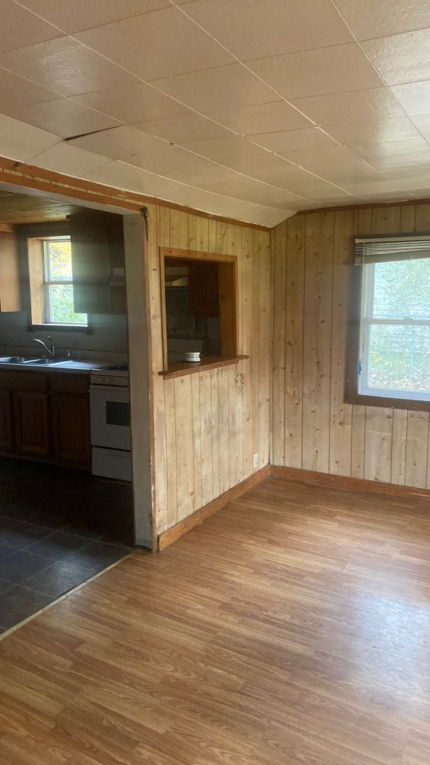 Photo - 3 Bedrooms, 1 Bathroom Home in Brainerd, MN