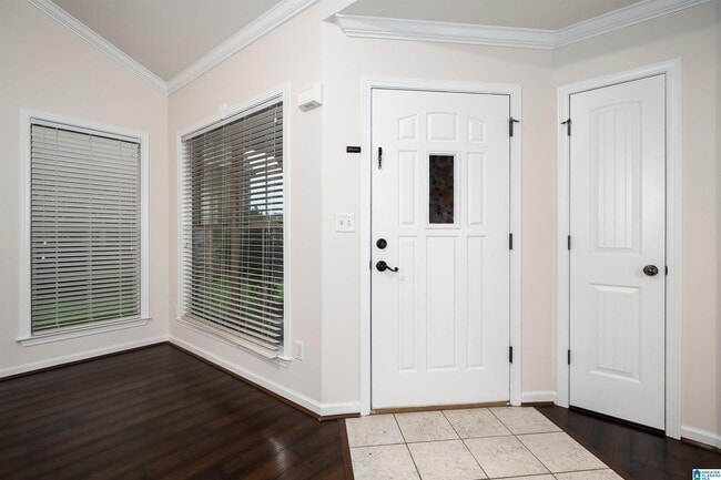 Photo - 6062 Townley Ct