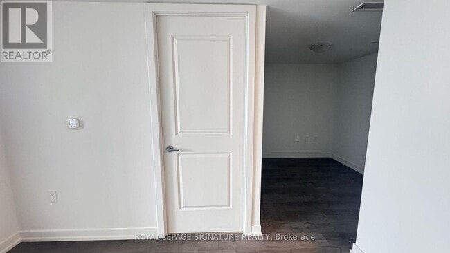 Photo - 556 Marlee Ave Unit 813