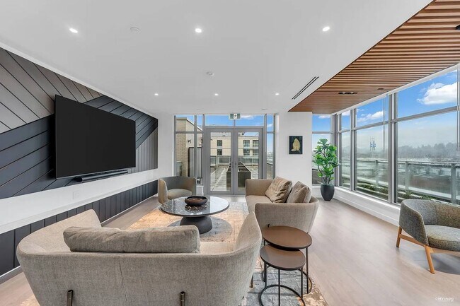 Photo - 801-801 Harbourside Dr