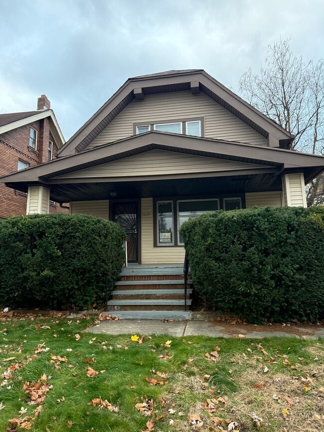 Building Photo - Cleveland East Side Single Home