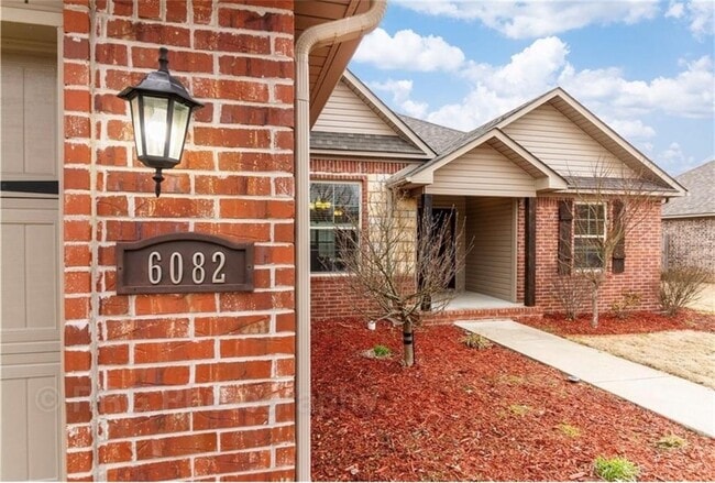 Photo - 6082 Cord Ave