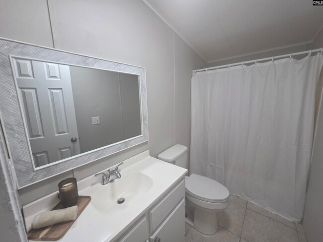 Photo - 1527 Middlepen Rd SE