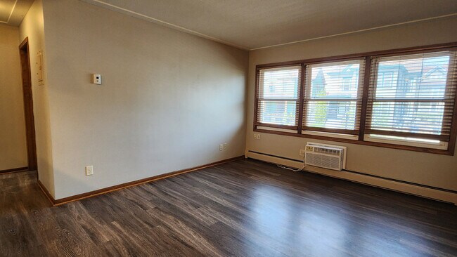 Photo - Bryant Ave Apartments