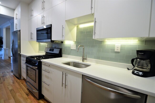 Photo - 1657 Commonwealth Ave Unit 7