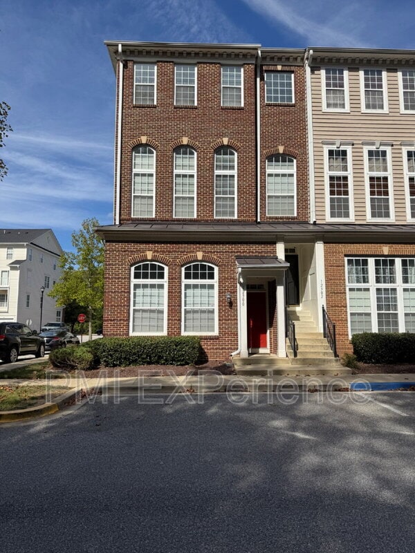 Building Photo - 12302 Open View Ln Unit #1002