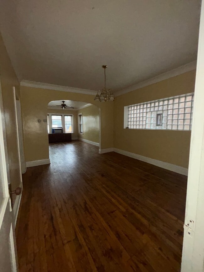 Building Photo - 9714 S Ave J