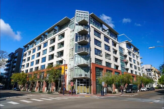 Building Photo - 1050 Island Ave Unit M2i 626