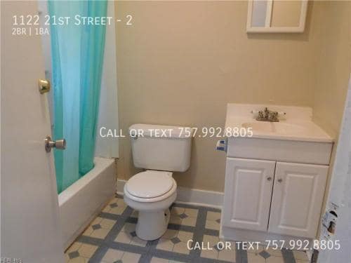 Photo - 1122 21st St Unit 2
