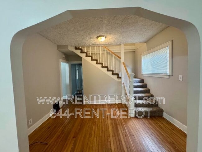 Photo - 1016 Marshall Ave