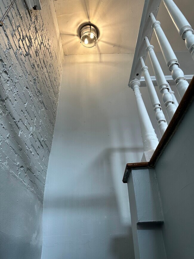 Photo - 4628 McPherson Ave Unit 1 w