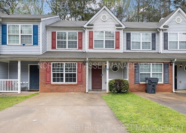 Spacious 4-Bedroom Townhouse with Modern U... - Spacious 4-Bedroom Townhouse with Modern U...