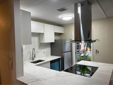 Photo - 353 SE 12th Ave