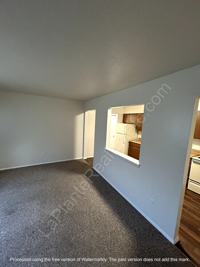 Photo - Linda Susan Arms Apartments Unit 1016 Apt. 01