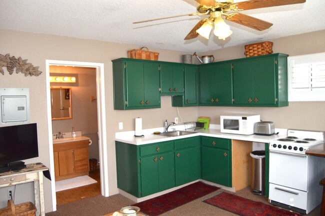Photo - FULLY FURNISHED 1 BEDROOM 1 BATH COUNTRY HOME AVAILABLE ALL UTILITIES INCLUDED