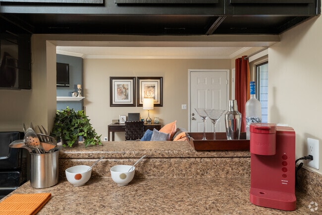 2BR, 2BA - 1.009SF | Modelo - District at Hamilton Place (new)