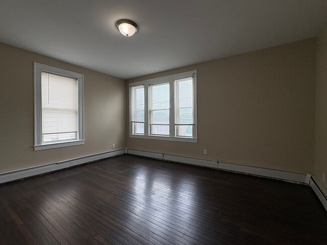 Photo - 24 Oak St Unit 2
