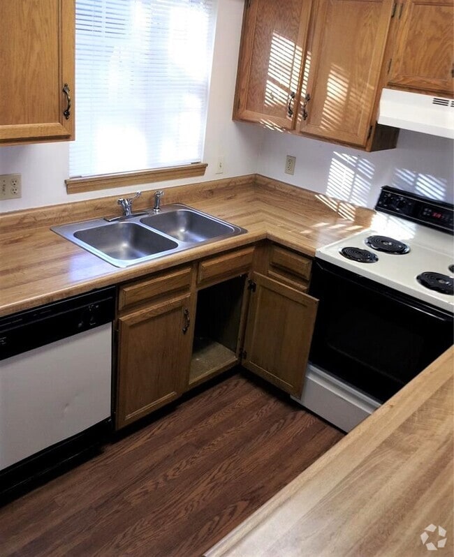 Building Photo - 3534 Queen Anne Way Rental