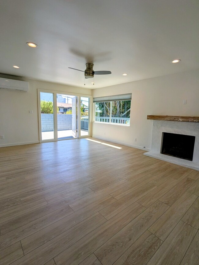 454 Birmingham Dr