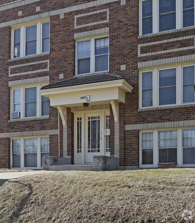 Photo - 1640 Randolph Ave