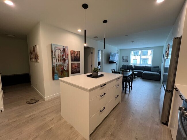 Photo - 8380-200A 200A St