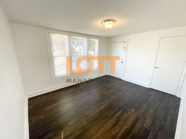 Photo - 27 Pendleton Rd