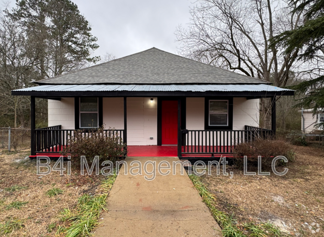 Building Photo - 818 Troup St Rental