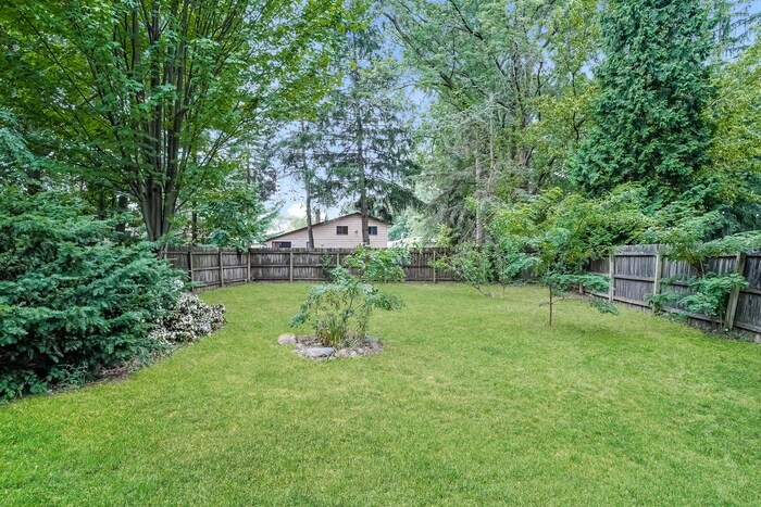 Photo - 14612 Summit Ave