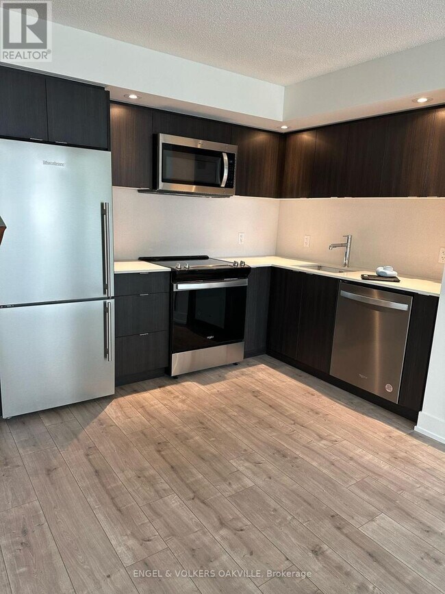 Photo - 10 Eva Rd Unité 1001