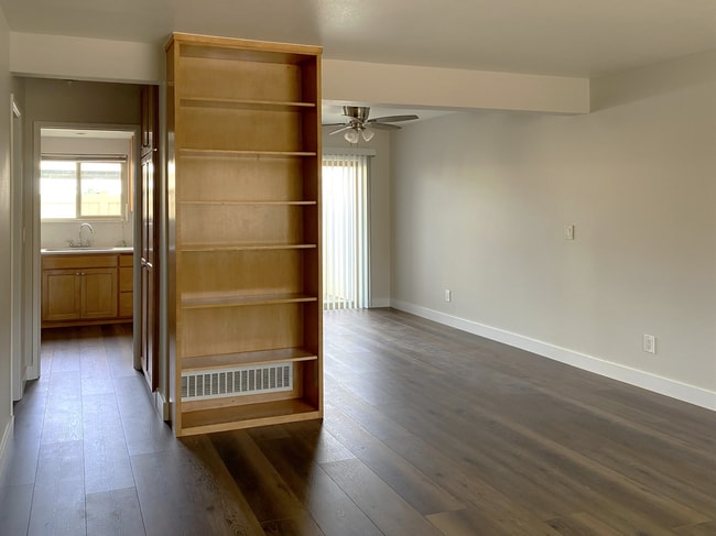 Photo - 7928 Virginia St Unidad C