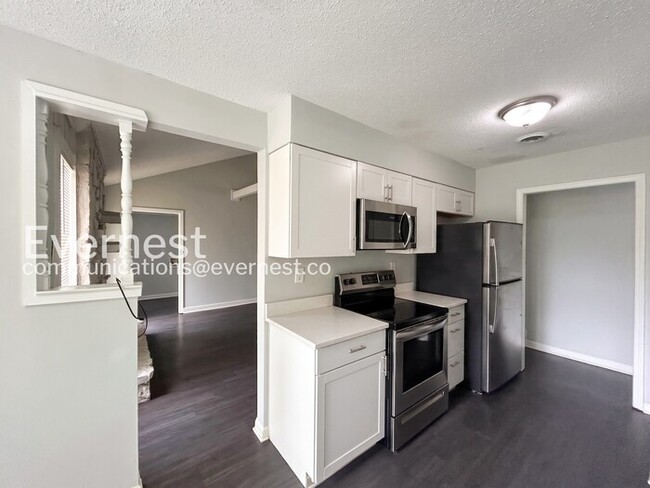 Photo - 7127 Markim Dr