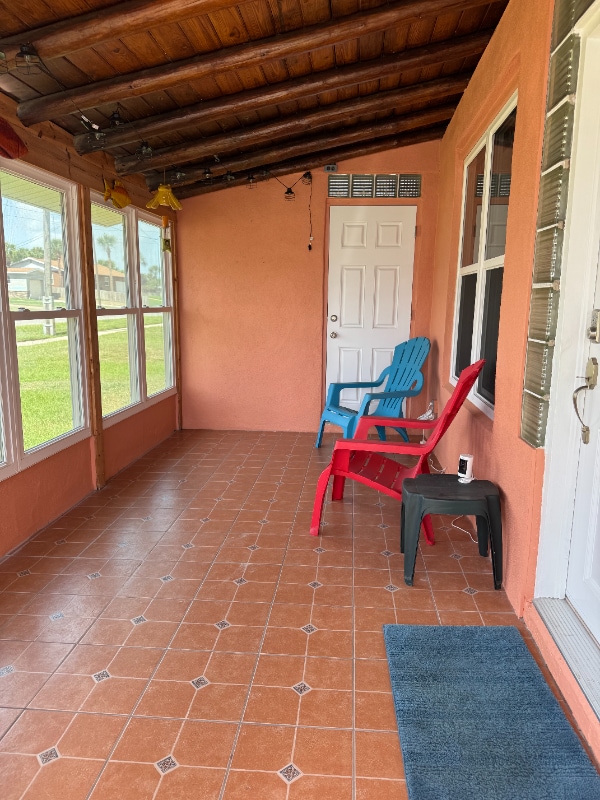 Photo - 385 Woodland Ave