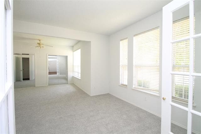 Photo - 4004 Lakeside Dr