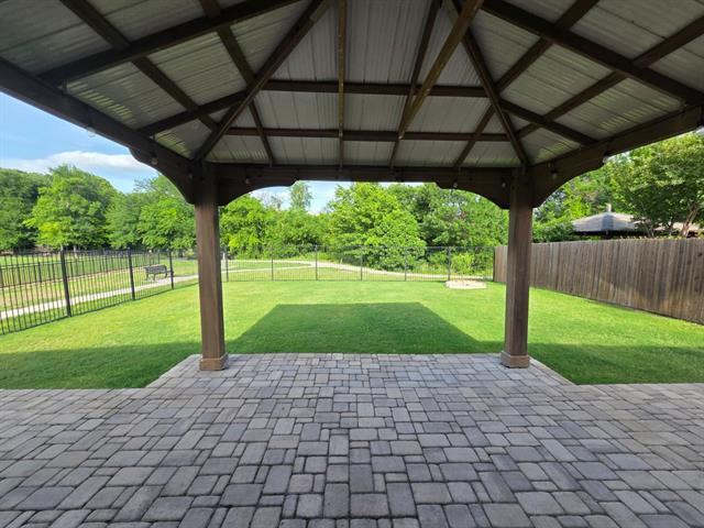 Photo - 1512 Springtree Dr