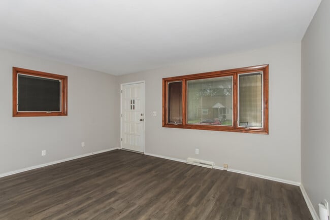 Photo - 9292 Coogan Dr