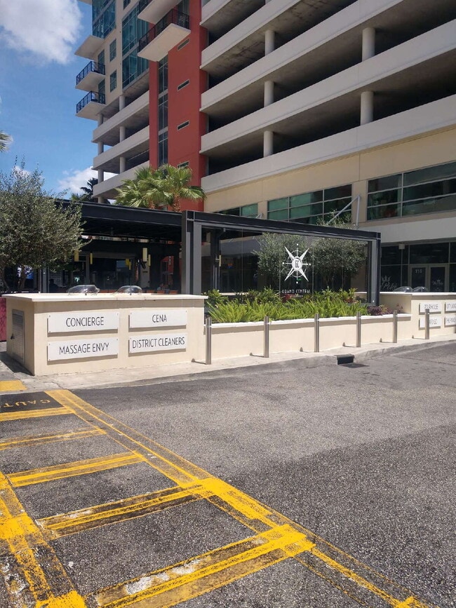 Building Photo - 1 Bedroom Condo in the Heart of Tampa Unit #1127