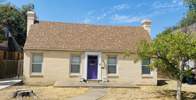 Building Photo - 3424 Rogers Ave Rental