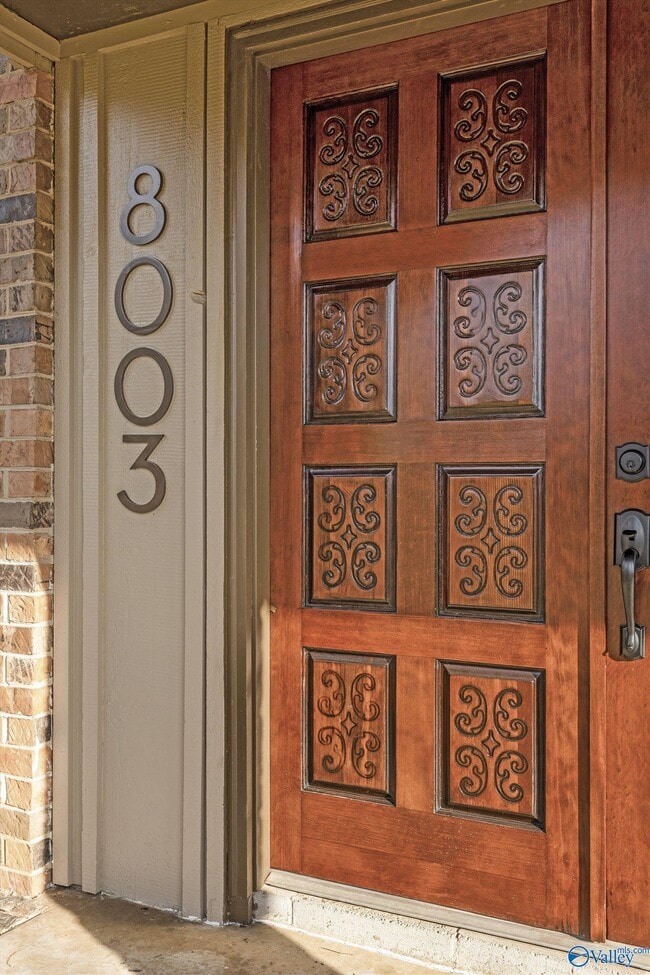 Photo - 8003 Brookfield Cir SE