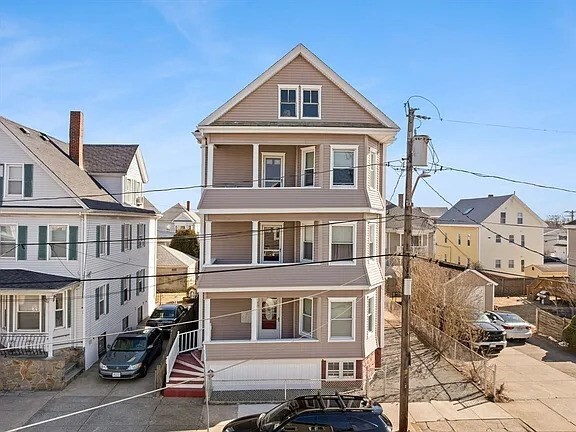 Photo - 46 Short St Unit 3