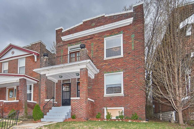 Building Photo - 4710 Arsenal St Rental