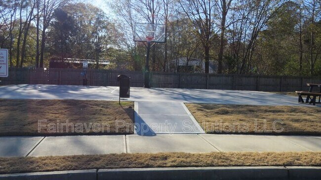 Photo - 1026 Paddington Dr