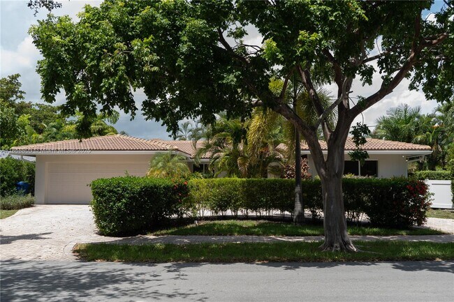 Photo - 2841 NW 10th Ave