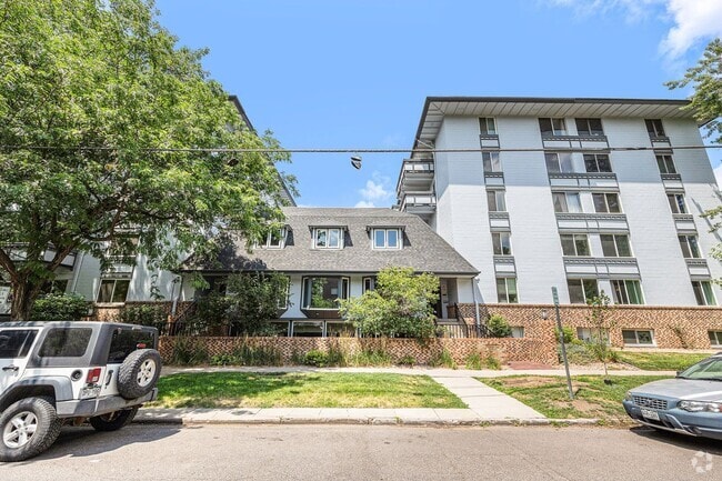 Building Photo - Spacious 1 bedroom home in the heart of Ca...
