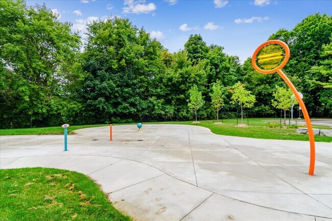 Photo - Lawrence East Apartments