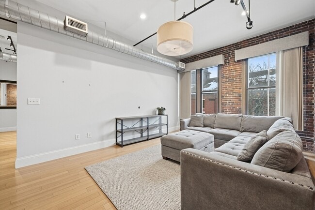 Photo - 61 Market St Unidad 3A