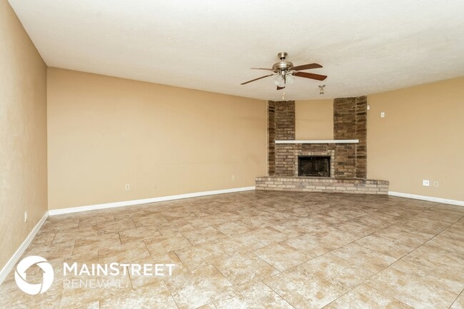 Photo - 6932 Sandstone Ct