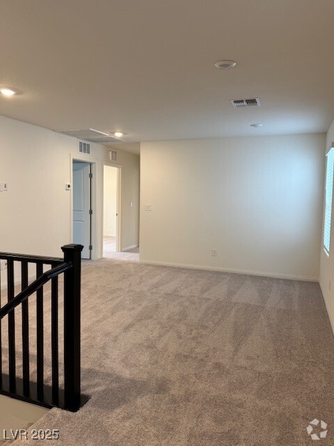 Building Photo - 7122 Parkallen Ave Rental